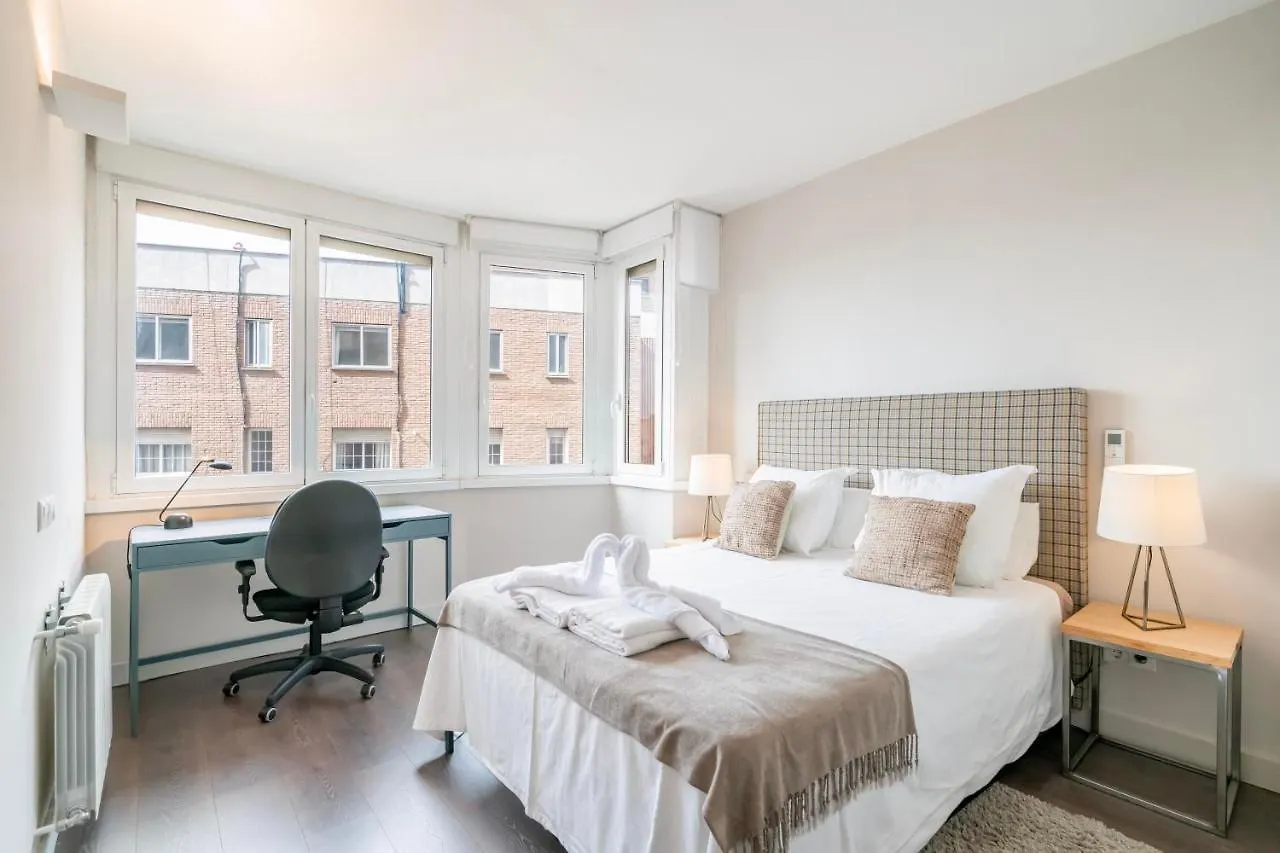 For You Rentals Cozy Apartment Temporal In Madrid Pxii92 0*,